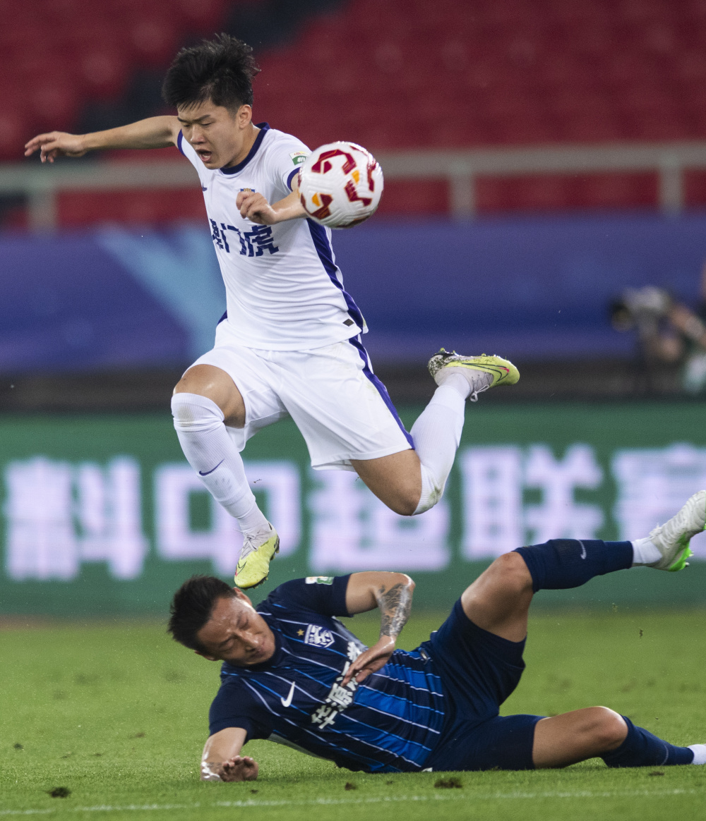 质疑其是否 质疑其是否