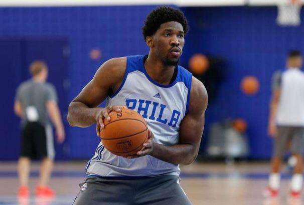 中国足球的 中国足球的